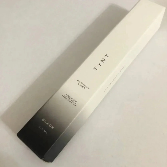 Makeup Products Set - Picture 6 of 16